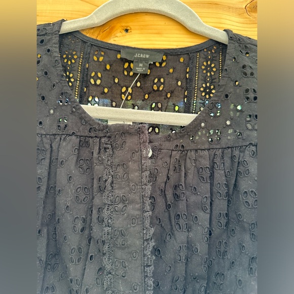J. Crew NWT Eyelet Cropped Top Blouse Lace Covered Buttons BLACK medium - Picture 6 of 16